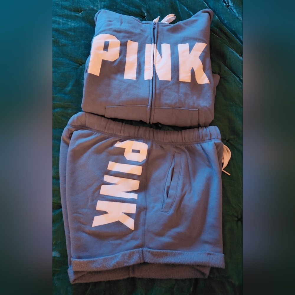 NWOT VS PINK MATCHING LIGHT BLUE SET